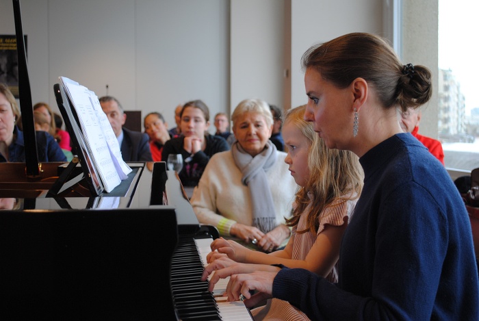 Met begeleiding van juf Tamira